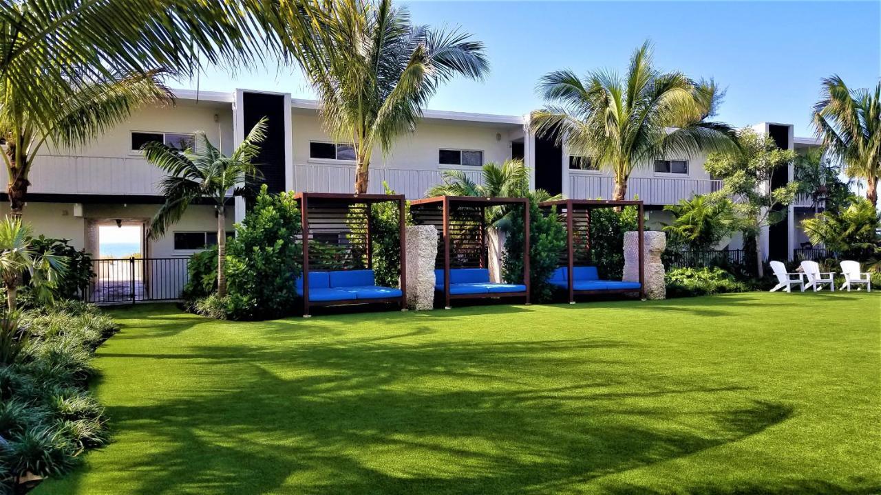 Bali Hai Beachfront Resort And Spa 홈즈비치 외부 사진