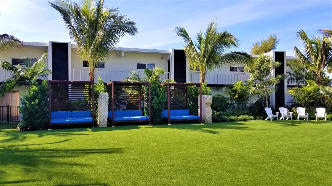 Bali Hai Beachfront Resort And Spa 홈즈비치 외부 사진